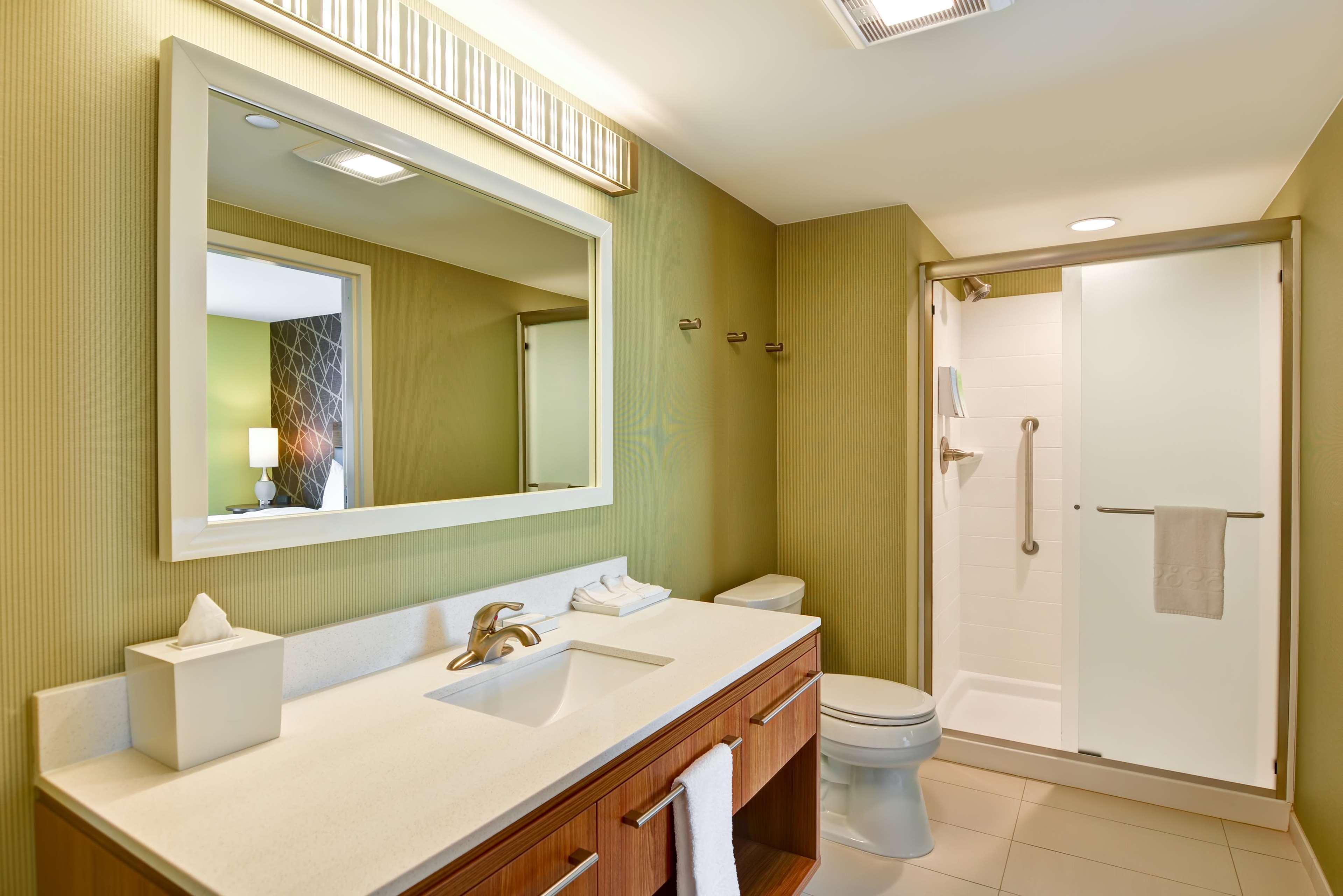 Home2 Suites By Hilton Green Bay Bagian luar foto