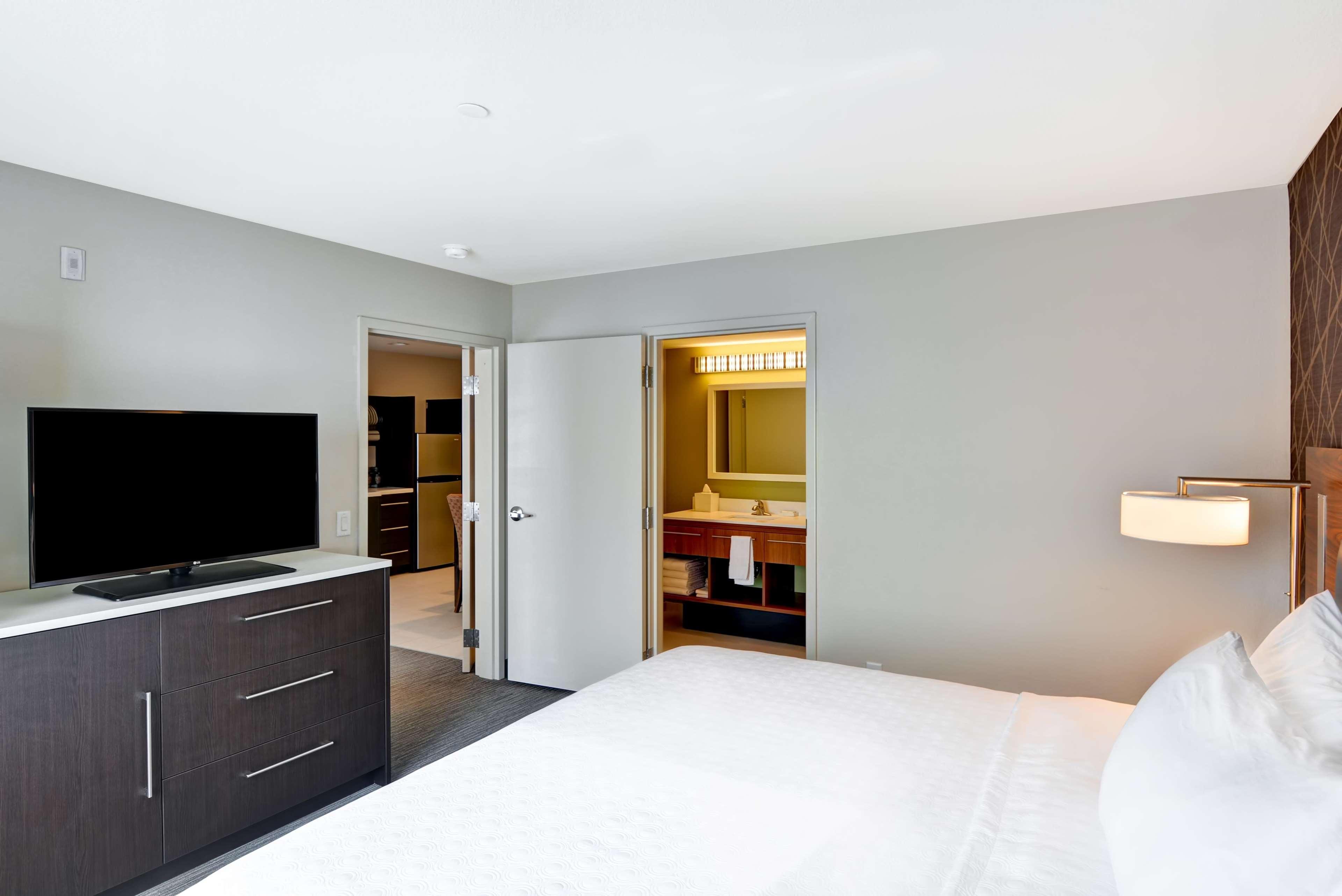 Home2 Suites By Hilton Green Bay Bagian luar foto